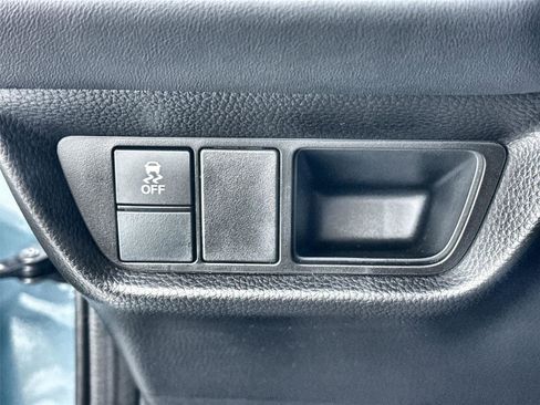 Certified 2025 Honda HR-V Sport image 15