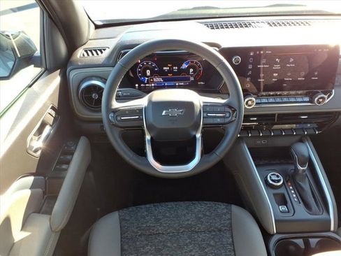 Used 2024 Chevrolet Colorado ZR2 image 7