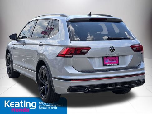 Used 2023 Volkswagen Tiguan SE R-Line FWD image 8