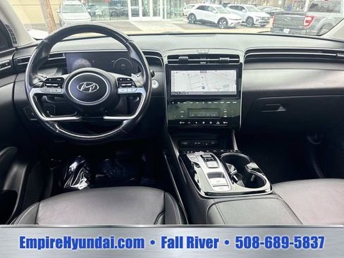 Certified 2023 Hyundai Tucson Limited AWD/4WD image 15