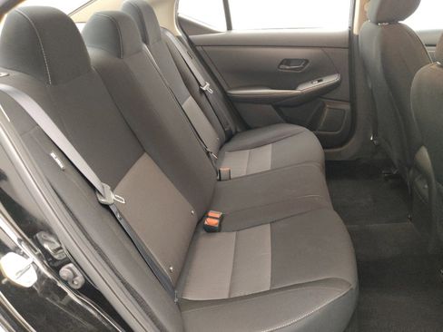 Used 2025 Nissan Sentra SV FWD image 19