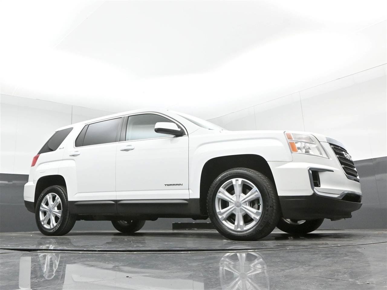 Used 2017 GMC Terrain SLE FWD image 31