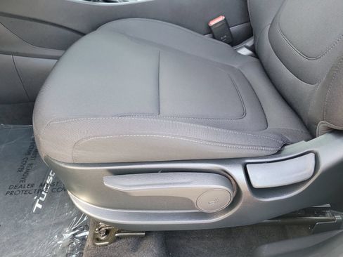 Certified 2026 Hyundai Tucson SE FWD image 21