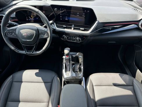 Certified 2024 Chevrolet Trax RS w/ Driver Confidence Package FWD image 12
