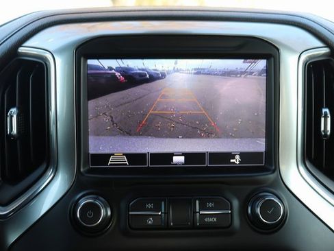 Used 2020 Chevrolet Silverado 1500 LTZ image 24