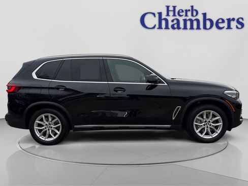 Used 2023 BMW X5 xDrive40i w/ Climate Comfort Package image 12