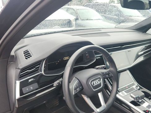 Used 2025 Audi Q7 3.0T Premium Plus AWD/4WD image 10