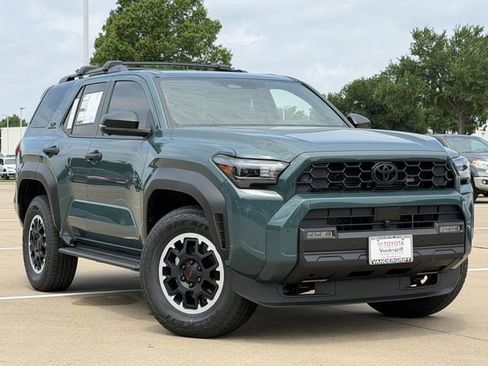 New 2026 Toyota 4Runner TRD Off-Road Premium AWD/4WD image 2