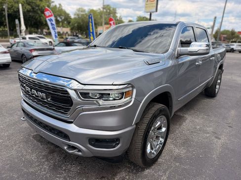 Used 2019 RAM 1500 Limited AWD/4WD image 2