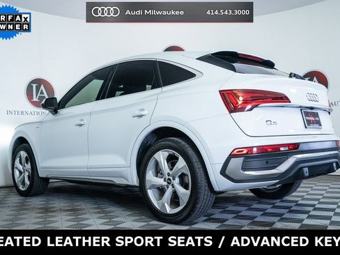 Used 2023 Audi Q5 2.0T Premium w/ Convenience Package image 4