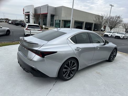 Used 2023 Lexus IS 350 F Sport image 10
