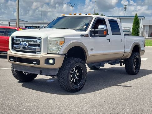 Used 2011 Ford F350 King Ranch w/ King Ranch w/Chrome Pkg AWD/4WD image 2