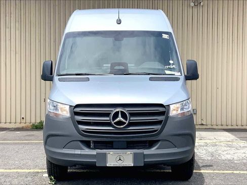 New 2025 Mercedes-Benz Sprinter 2500 image 3