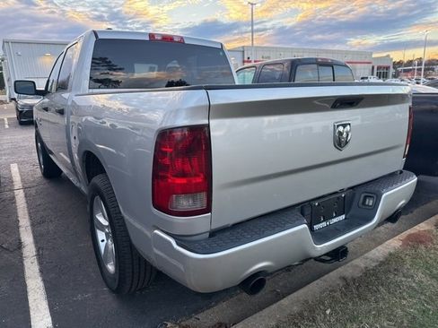 Used 2014 RAM 1500 Express image 10