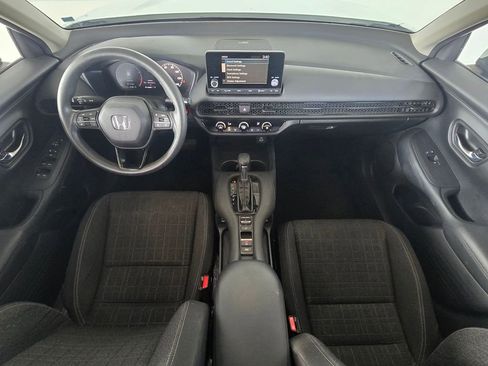 Used 2024 Honda HR-V LX image 8