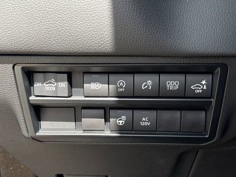 Used 2023 Toyota Tundra Limited RWD image 24