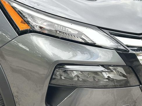 Certified 2025 Nissan Rogue S FWD image 10