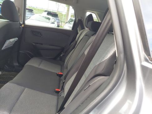 Used 2021 Nissan Rogue S FWD image 10