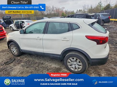 Used 2019 Nissan Rogue Sport S image 3