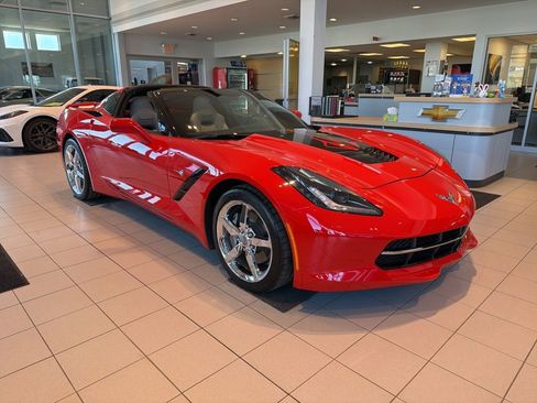 Used 2014 Chevrolet Corvette Stingray Coupe image 1
