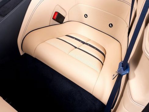 Certified 2019 Ferrari Portofino image 29