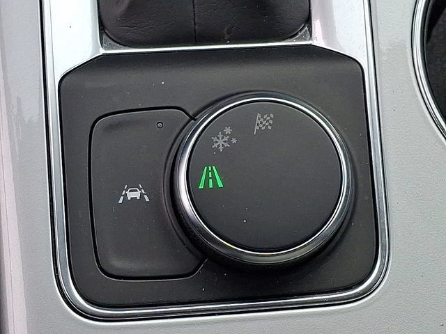 Used 2024 Chevrolet Blazer LT w/ Convenience Package FWD image 24