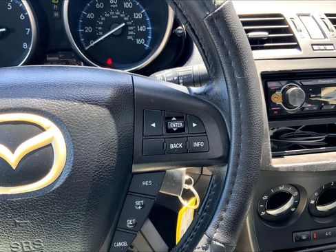 Used 2012 MAZDA MAZDA3 i Touring FWD image 24