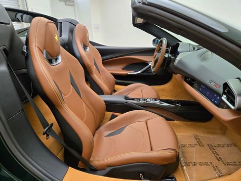 Used 2024 Ferrari 296 GTS RWD image 23