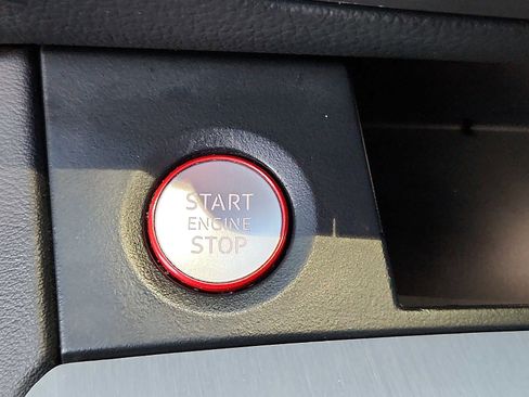 Used 2020 Audi SQ5 Premium Plus w/ Premium Plus Package image 23