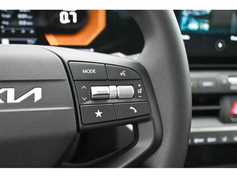 New 2025 Kia K4 image 20