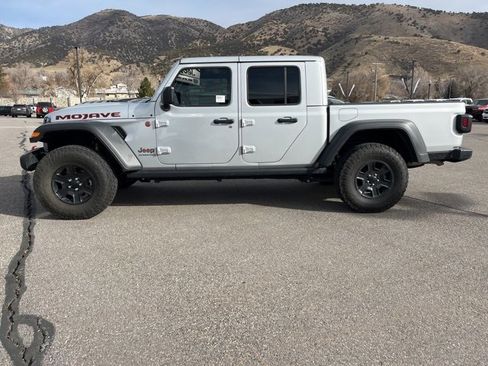 Used 2023 Jeep Gladiator Mojave w/ Cold Weather Group image 6