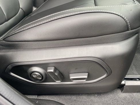 New 2025 Jeep Grand Cherokee Limited w/ Luxury Tech Group II image 28