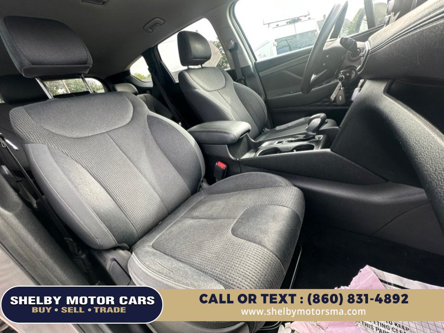 Used 2019 Hyundai Santa Fe SE AWD/4WD image 15