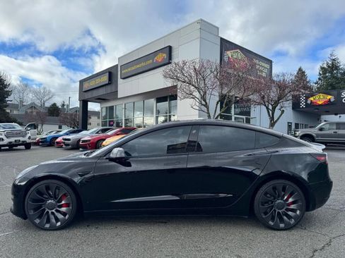 Used 2022 Tesla Model 3 Performance image 14