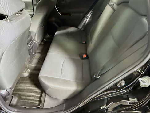 Certified 2022 Toyota RAV4 LE image 18