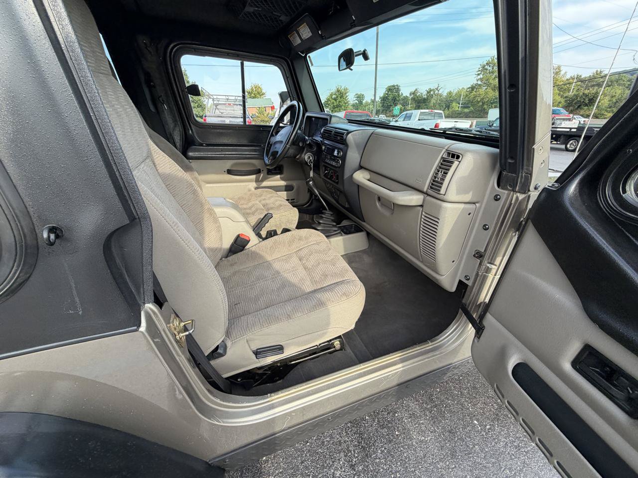Used 2003 Jeep Wrangler Rubicon AWD/4WD image 28