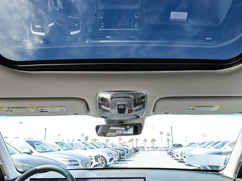 Used 2026 Genesis GV80 2.5T Advanced AWD/4WD image 17