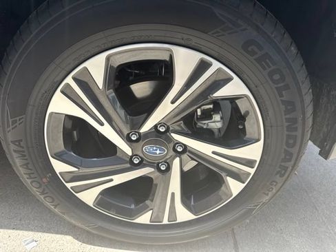 Used 2026 Subaru Crosstrek 2.5i Premium AWD/4WD image 8