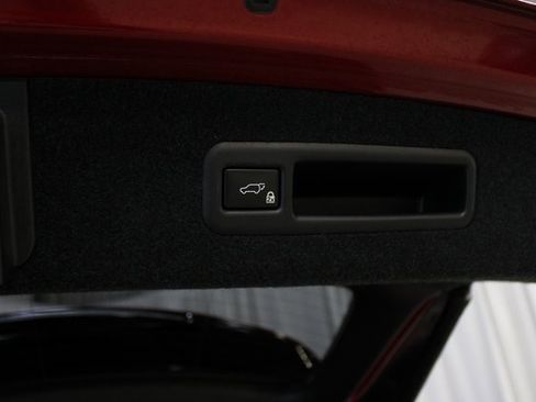 Used 2019 Lexus RX 350L Premium w/ Premium Package image 8