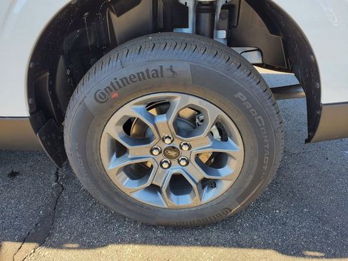 New 2025 Ford Maverick XLT w/ XLT Luxury Package AWD/4WD image 31