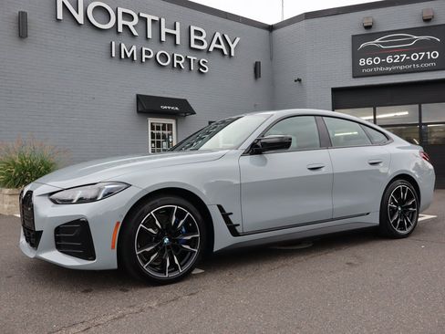 Used 2025 BMW i4 xDrive40i AWD/4WD image 1