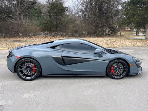 Used 2016 McLaren 570S Coupe image 9