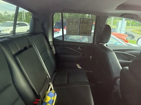 Used 2023 Honda Ridgeline RTL image 13