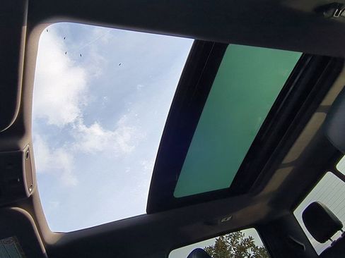 Used 2019 Ford F250 Lariat w/ Lariat Ultimate Package image 21