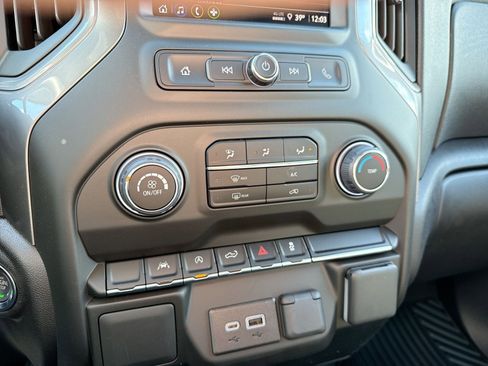New 2026 Chevrolet Silverado 1500 Custom AWD/4WD image 18