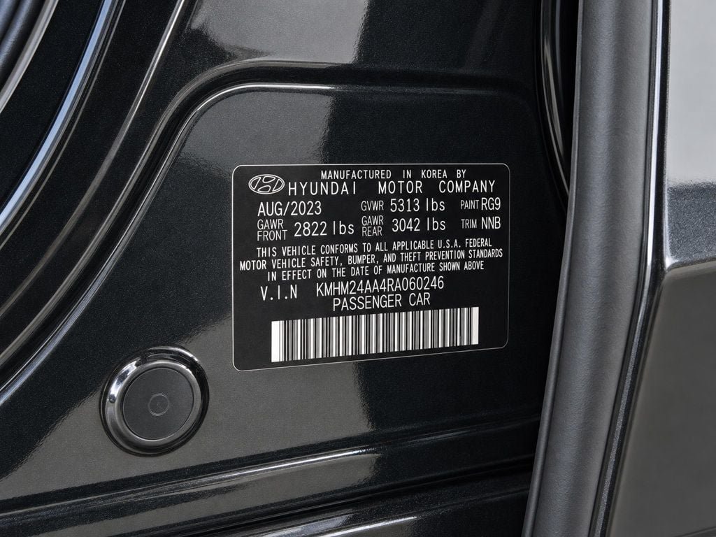 Used 2024 Hyundai Ioniq 6 SE RWD image 37