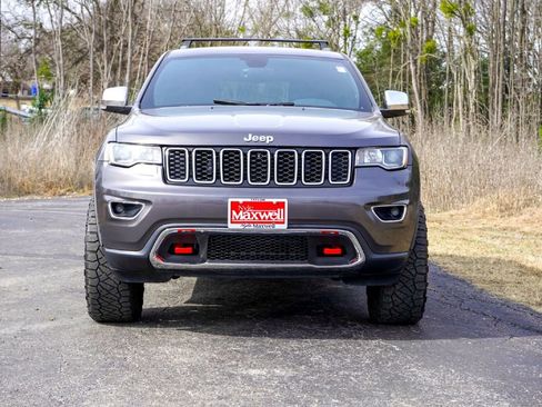 Used 2018 Jeep Grand Cherokee Limited image 4