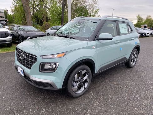New 2026 Hyundai Venue SEL FWD image 6