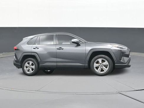 Used 2022 Toyota RAV4 XLE AWD/4WD image 53