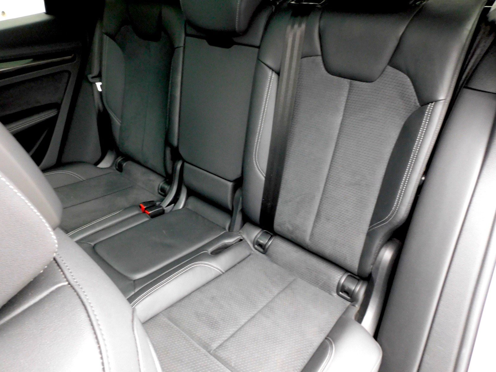 Used 2021 Audi SQ5 Premium Plus w/ Premium Plus Package AWD/4WD image 16